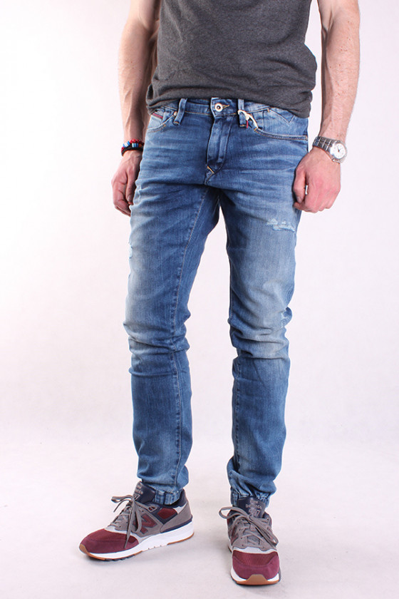 TOMMY HILFIGER Slim Scanton 102