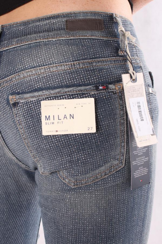 TOMMY HILFIGER Milan 906