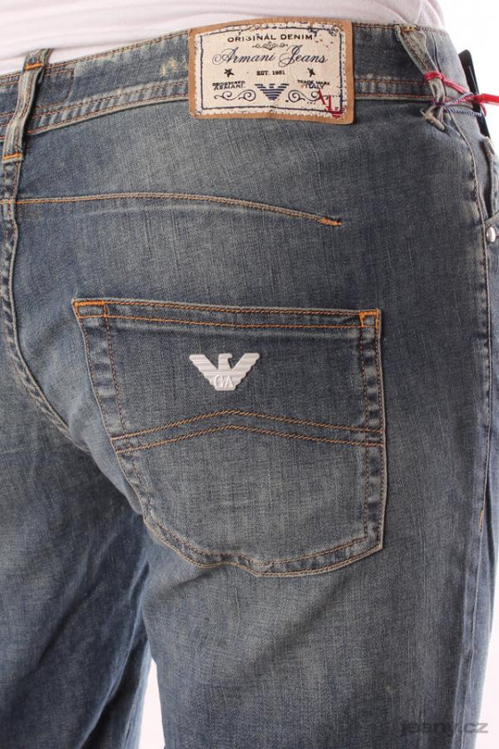 Armani jeans R5J35